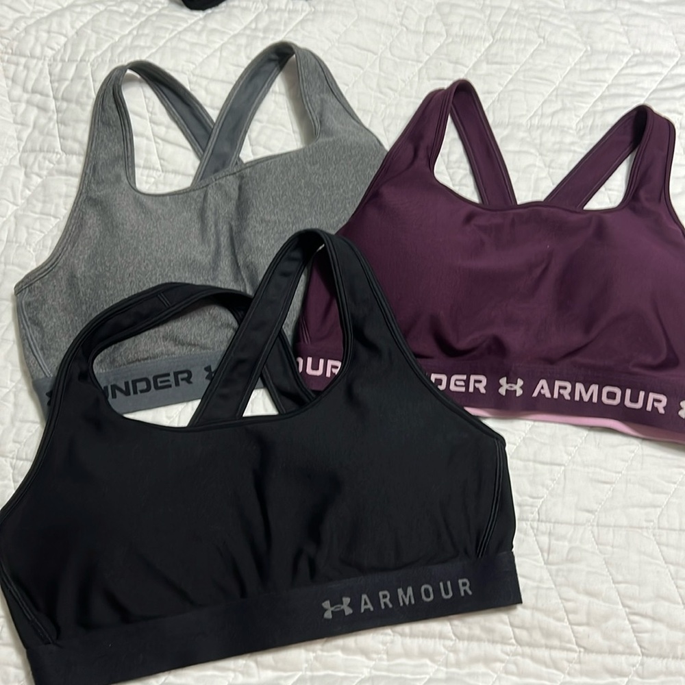 XL Under Armour sports bra